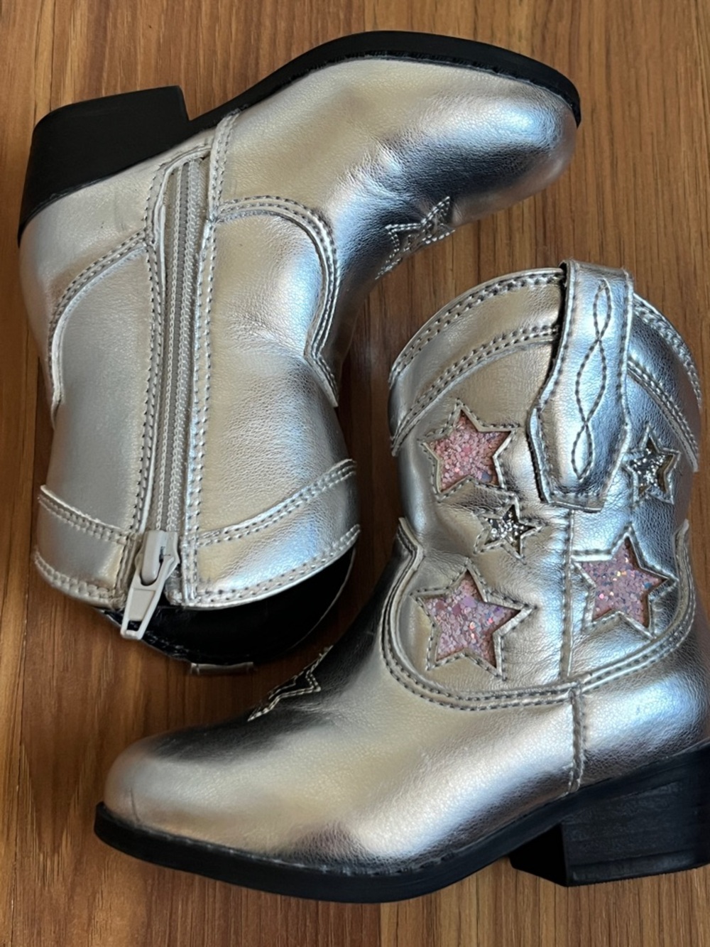 Sugar Toddler Girls Metallic Silver "Lil
Whitney" Western Star Boots - Size 6M